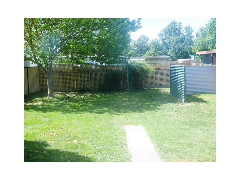 34 Howe Street, Seymour VIC 3660