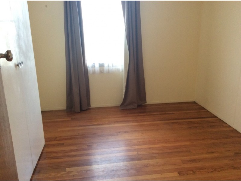 34 Howe Street, Seymour VIC 3660