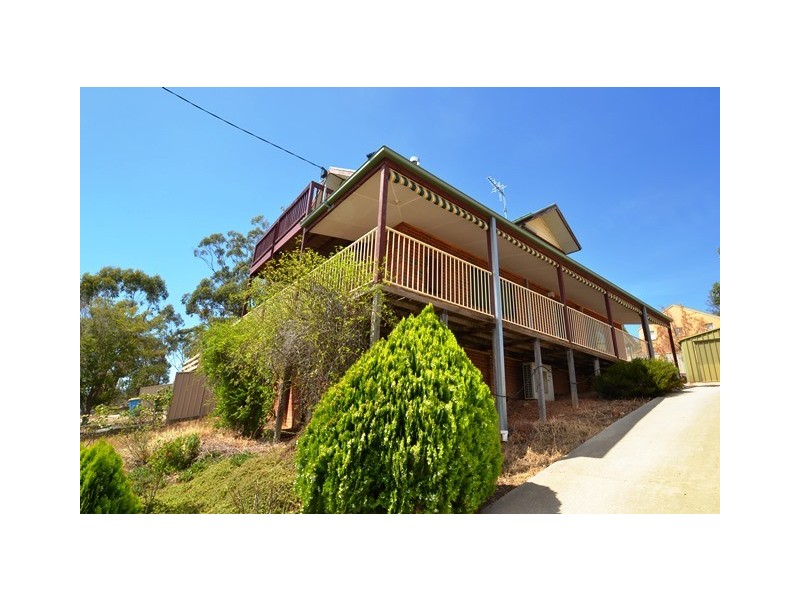 32 Monash Drive, Seymour VIC 3660