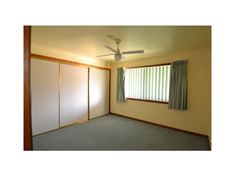 32 Monash Drive, Seymour VIC 3660