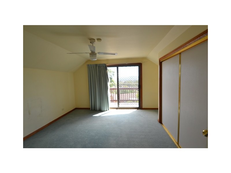 32 Monash Drive, Seymour VIC 3660