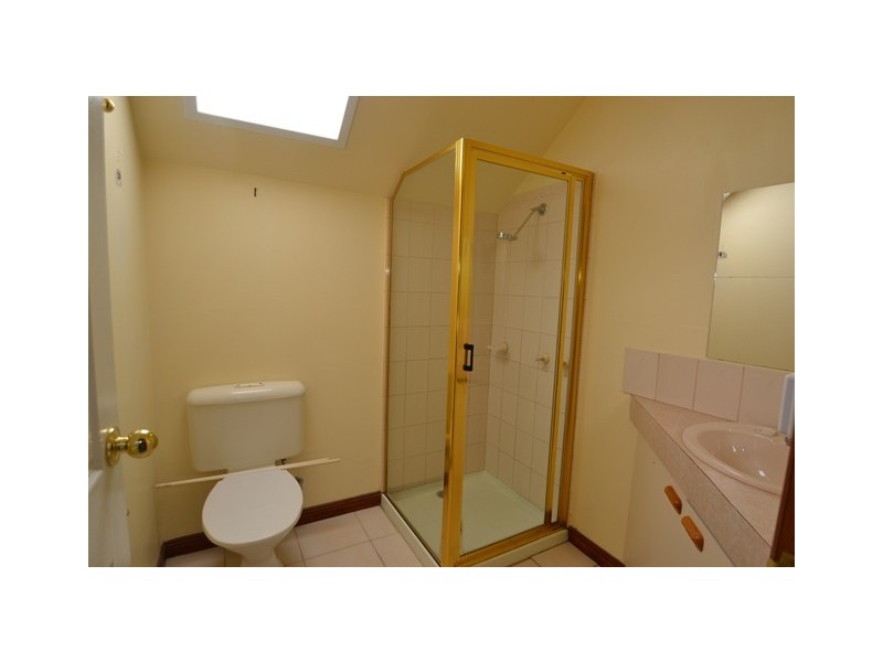 32 Monash Drive, Seymour VIC 3660