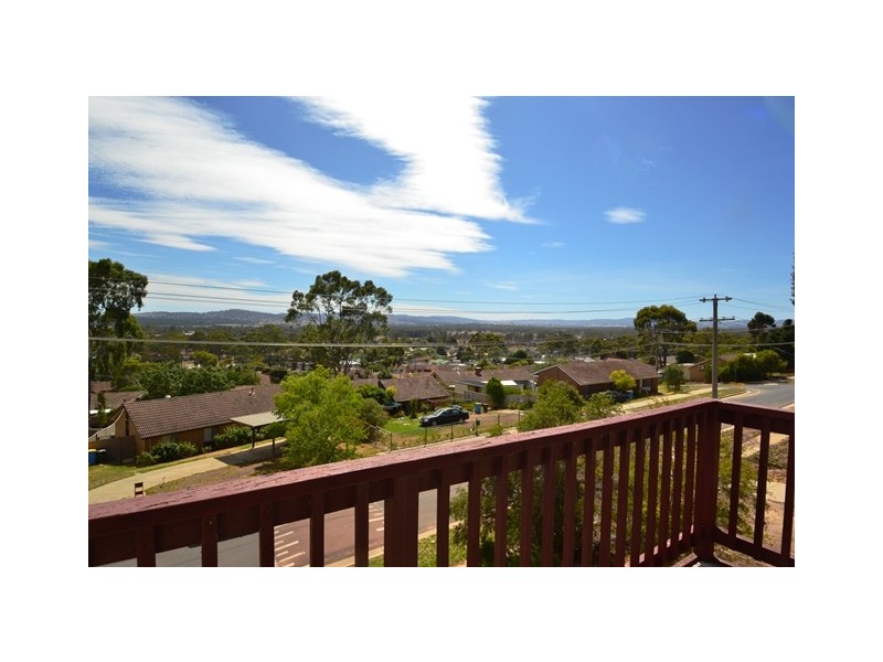 32 Monash Drive, Seymour VIC 3660