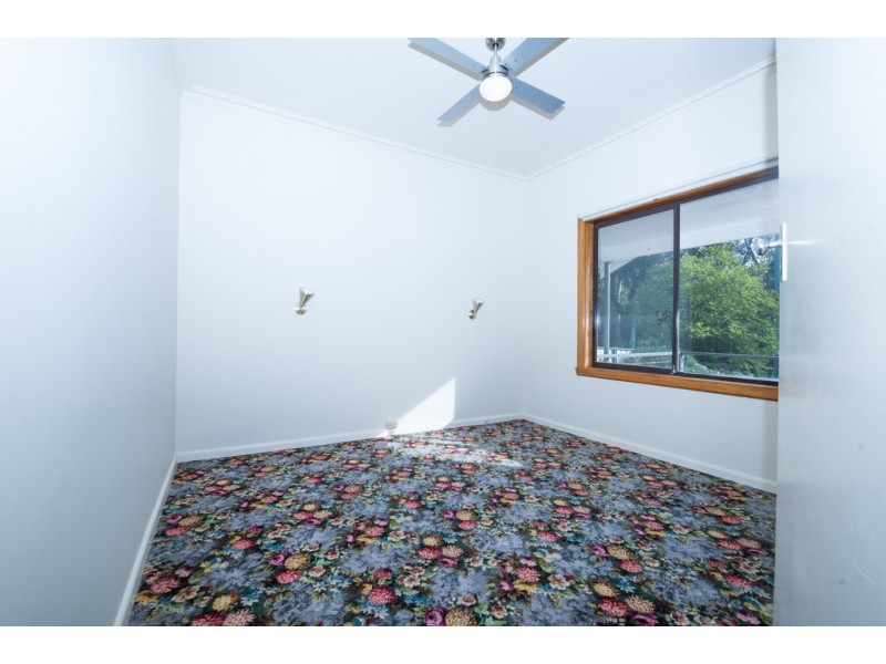 39 The Esplanade, Seymour VIC 3660