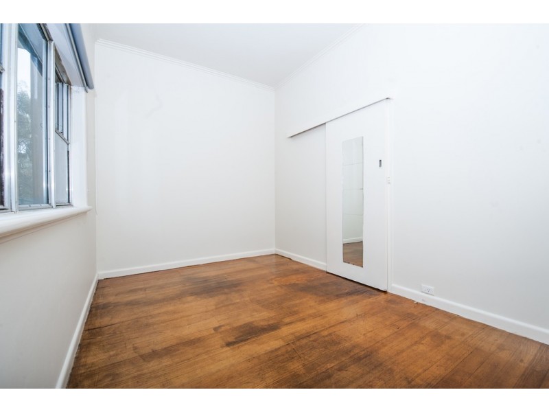 39 The Esplanade, Seymour VIC 3660