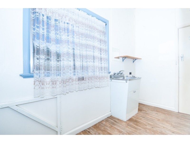 39 The Esplanade, Seymour VIC 3660