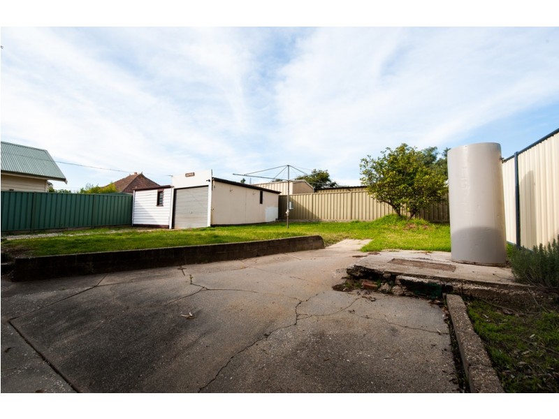 39 The Esplanade, Seymour VIC 3660
