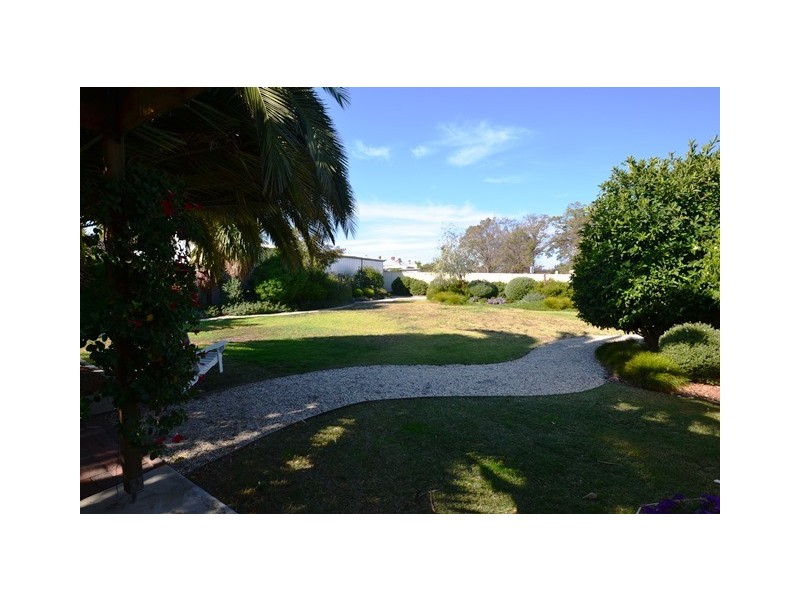 16-18 Harding Street, Seymour VIC 3660