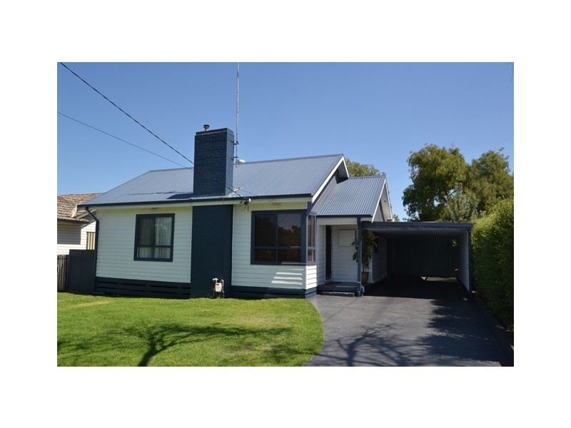 28 Tehan Street, Seymour VIC 3660