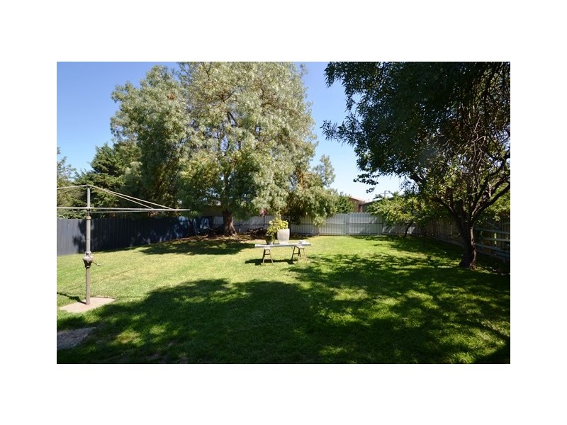 28 Tehan Street, Seymour VIC 3660