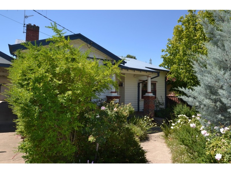 21 Park Street, Seymour VIC 3660