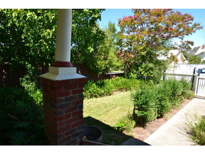 21 Park Street, Seymour VIC 3660
