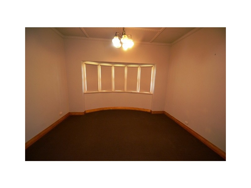 31 Goulburn St, Seymour VIC 3660