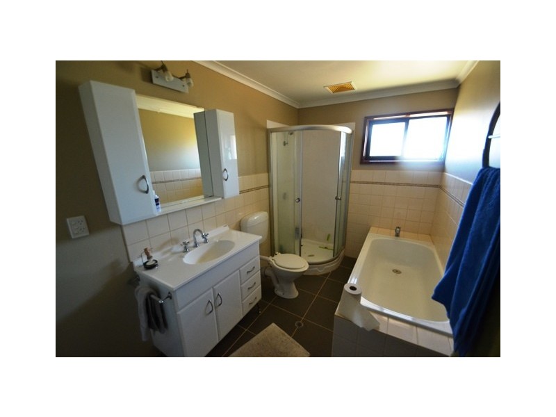 1/114 Tarcombe Road, Seymour VIC 3660