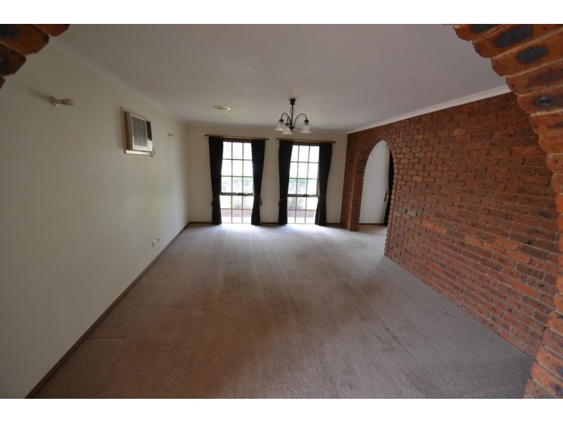 231 Anzac Ave, Seymour VIC 3660