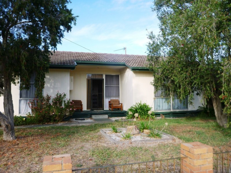 53 Sinclair Crescent, Seymour VIC 3660
