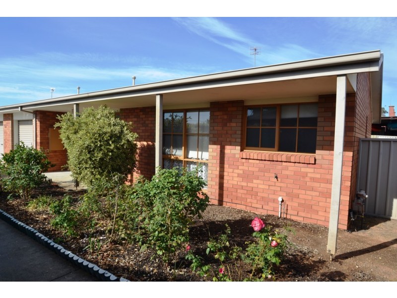 4/5 Butler Street, Seymour VIC 3660