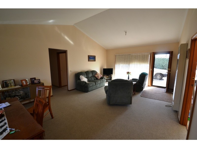 4/5 Butler Street, Seymour VIC 3660