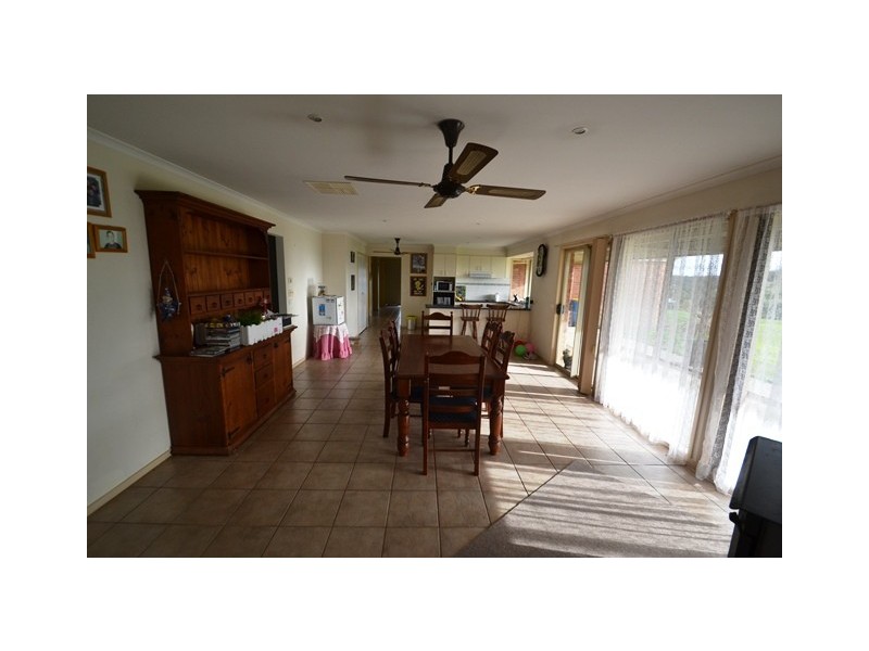 13 Roditis Avenue, Broadford VIC 3658