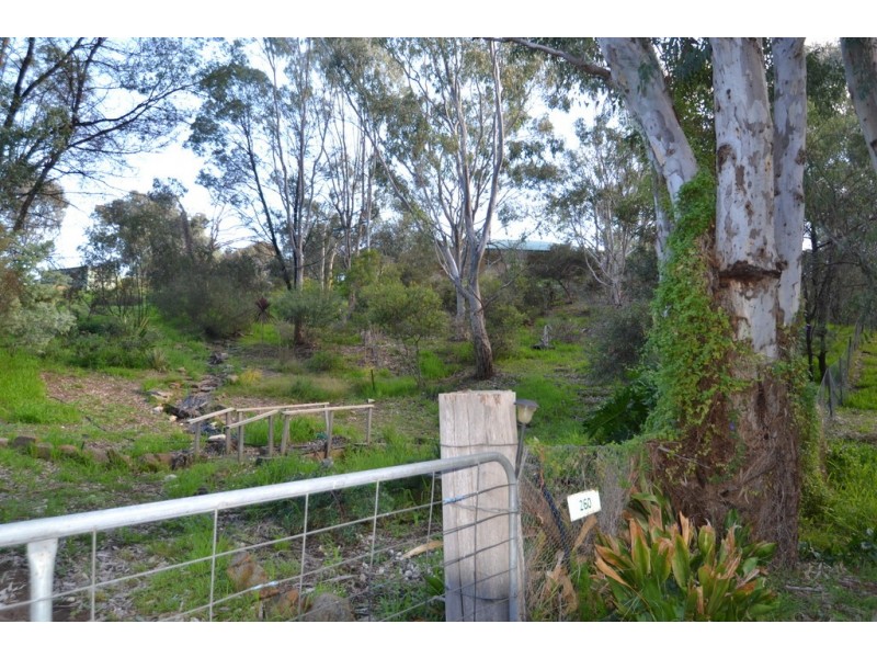 260 Hughes Creek Rd, Seymour VIC 3660