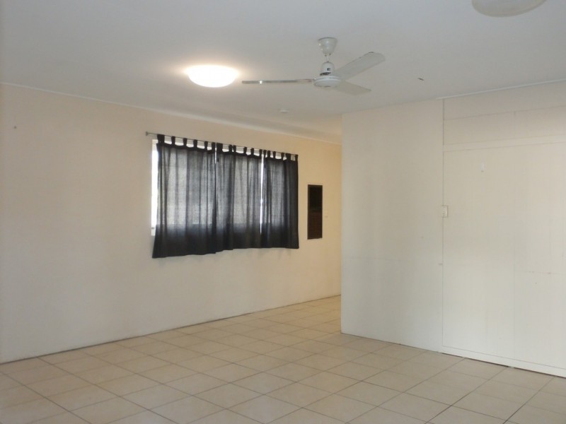 9 Tertius Street, Mundingburra QLD 4812