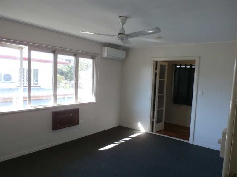 9 Tertius Street, Mundingburra QLD 4812