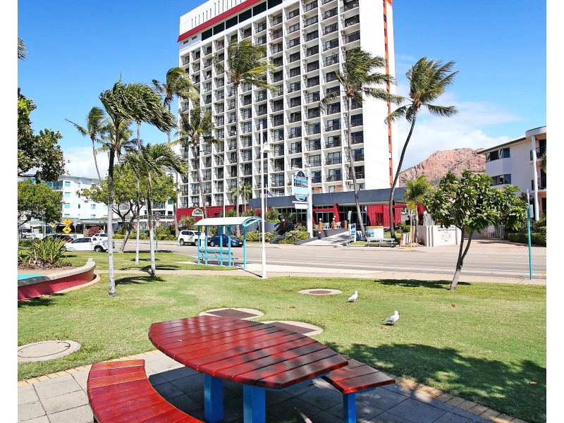 608/75 The Strand, North Ward QLD 4810