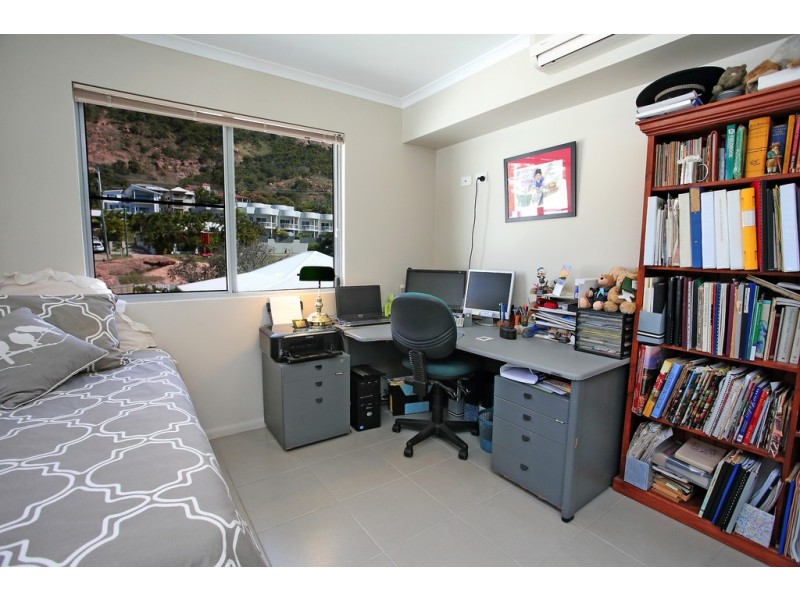 33/1-7 Gregory Street, North Ward QLD 4810