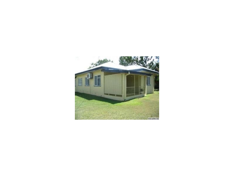 12 Barron Street, West End QLD 4810