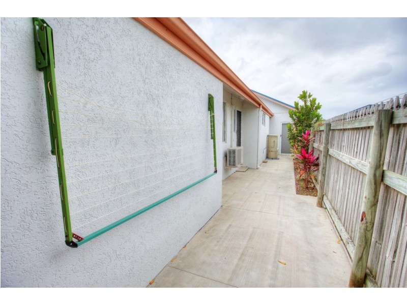 21 Daytona Drive, Kirwan QLD 4817