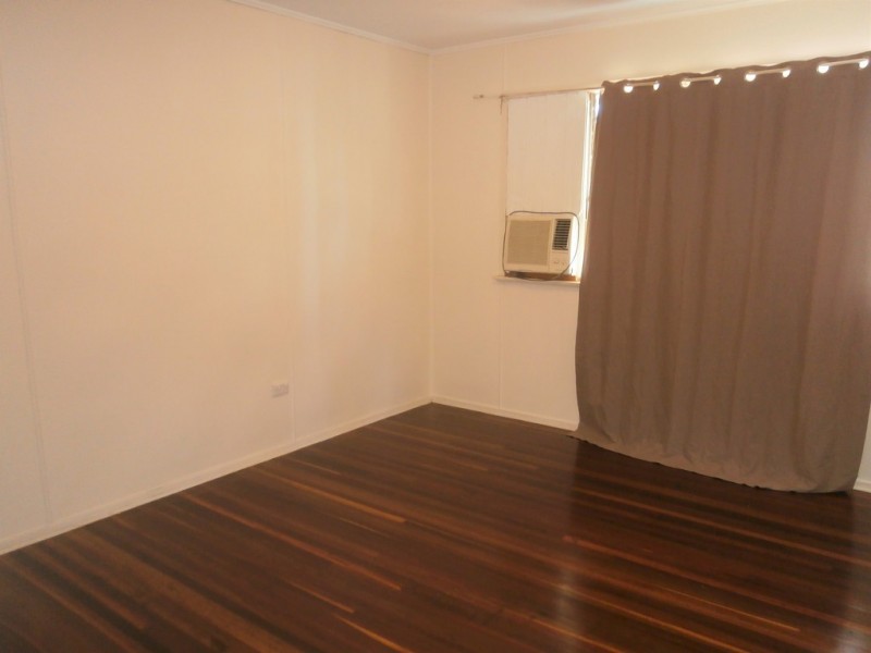 201 Hugh Street, Currajong QLD 4812