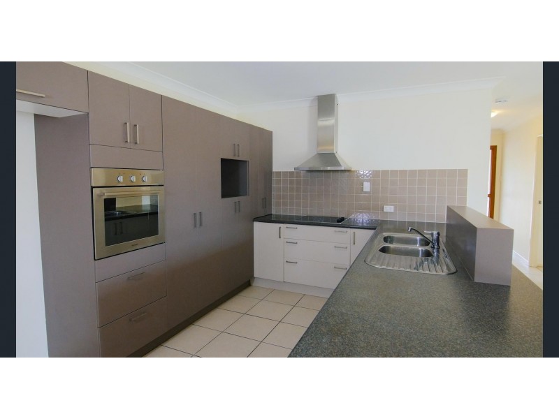 41 Brenton Circuit, Deeragun QLD 4818