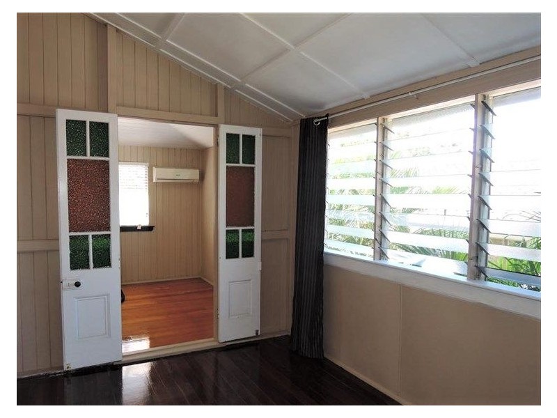 14 Carmody Street, Hermit Park QLD 4812