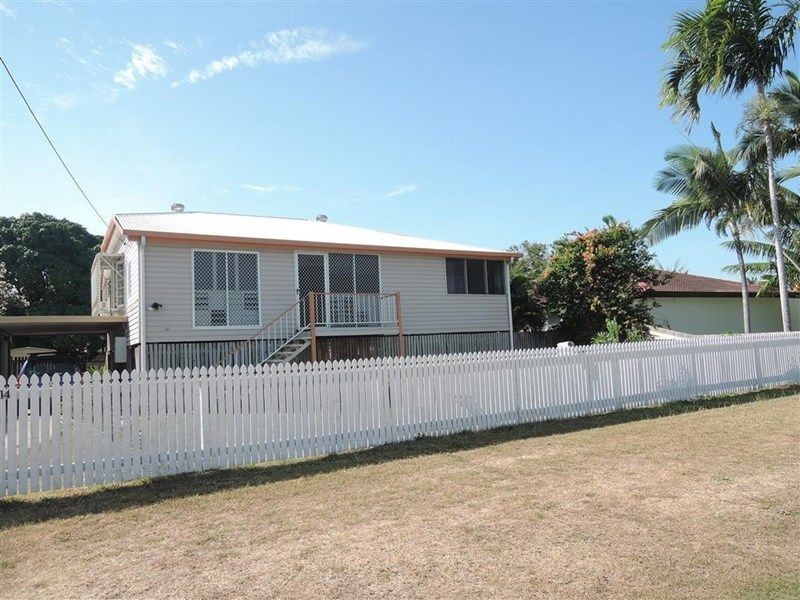 14 Carmody Street, Hermit Park QLD 4812