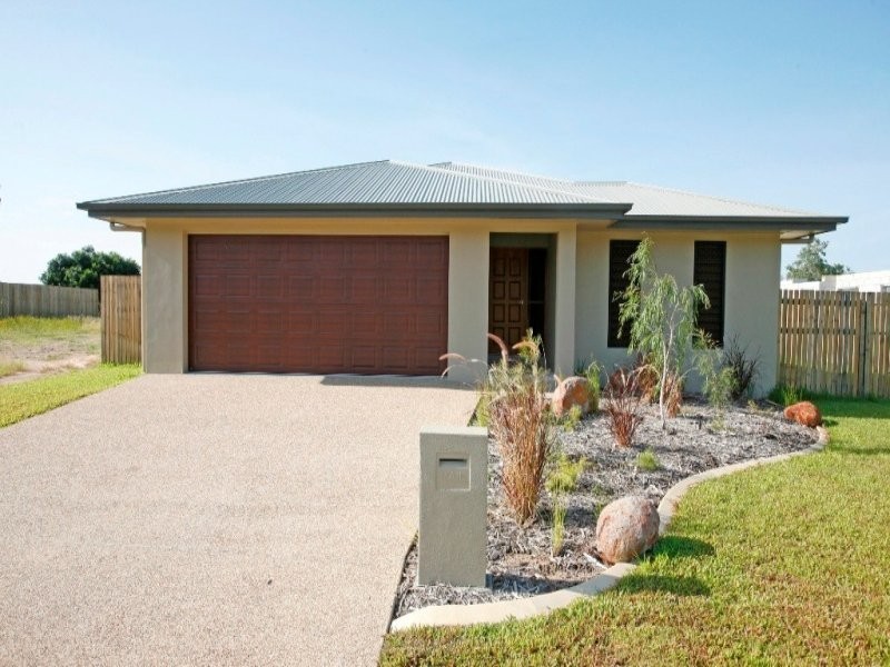 13 Trigger Court, Mount Louisa QLD 4814