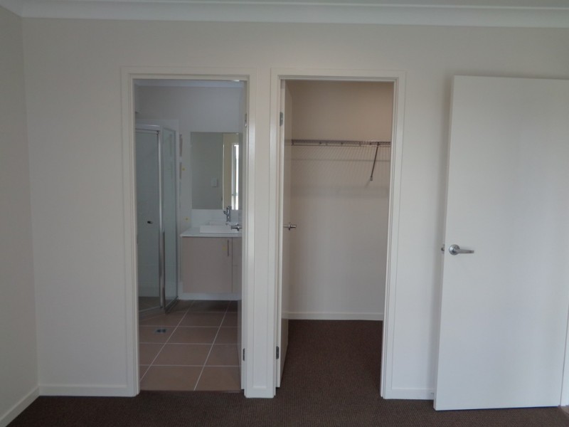 29 Limestone Crescent, Condon QLD 4815