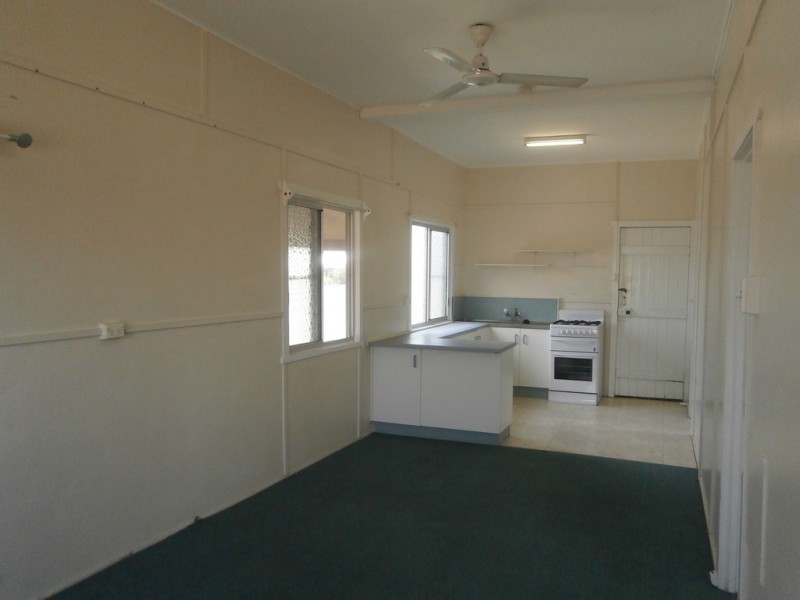 57 Charles Street, Gulliver QLD 4812