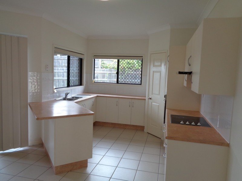 53 Crestbrook Drive, Mount Louisa QLD 4814