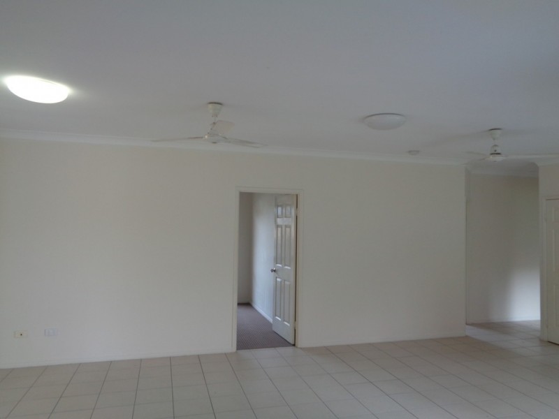 53 Crestbrook Drive, Mount Louisa QLD 4814