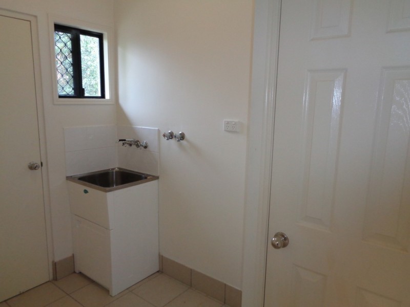 53 Crestbrook Drive, Mount Louisa QLD 4814