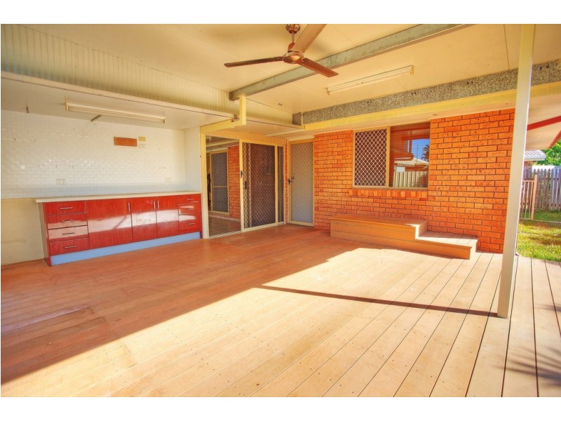 10 Lisbon Court, Kirwan QLD 4817