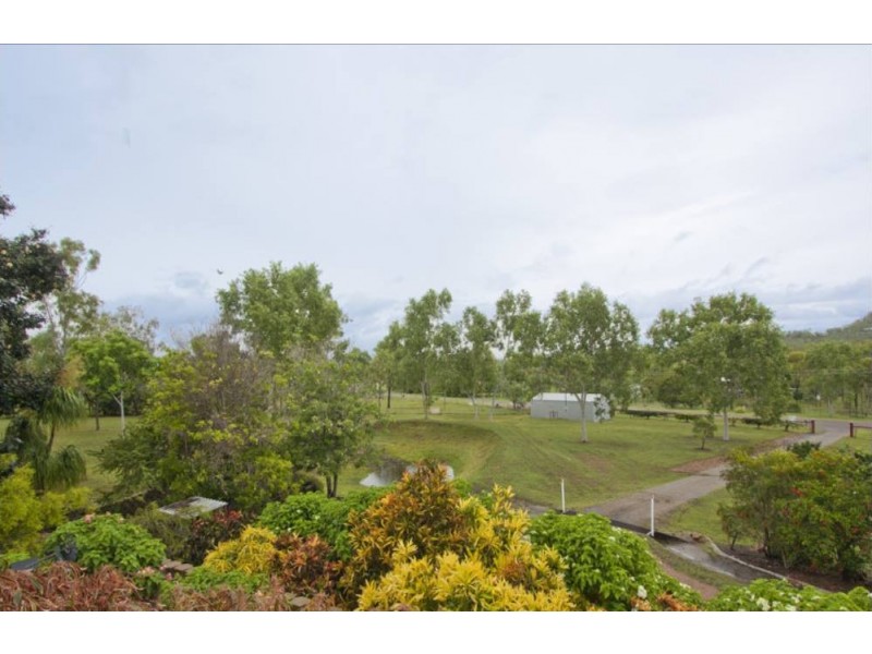 37 Thunderbolt Drive, Oak Valley QLD 4811