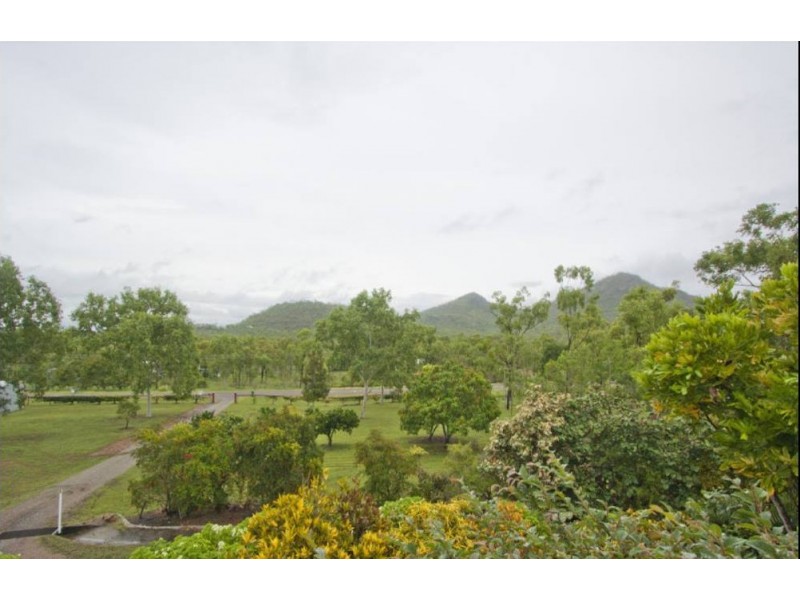 37 Thunderbolt Drive, Oak Valley QLD 4811