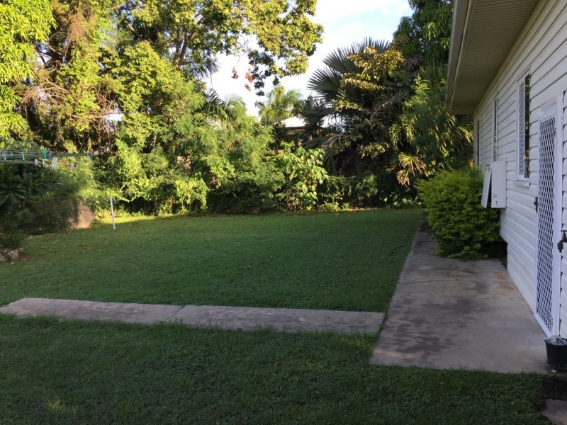 14 China Street, Mundingburra QLD 4812