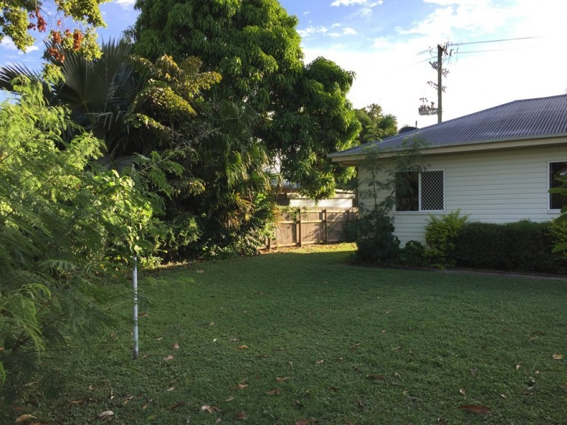 14 China Street, Mundingburra QLD 4812