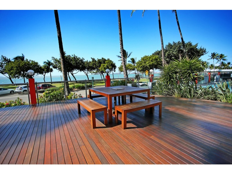 701/75-77 The Strand, North Ward QLD 4810