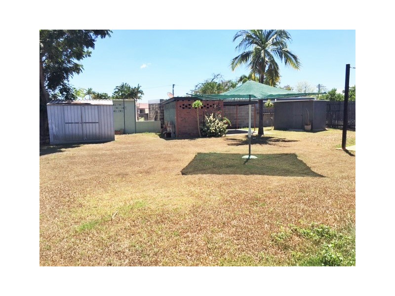 5 Coe Court, Heatley QLD 4814