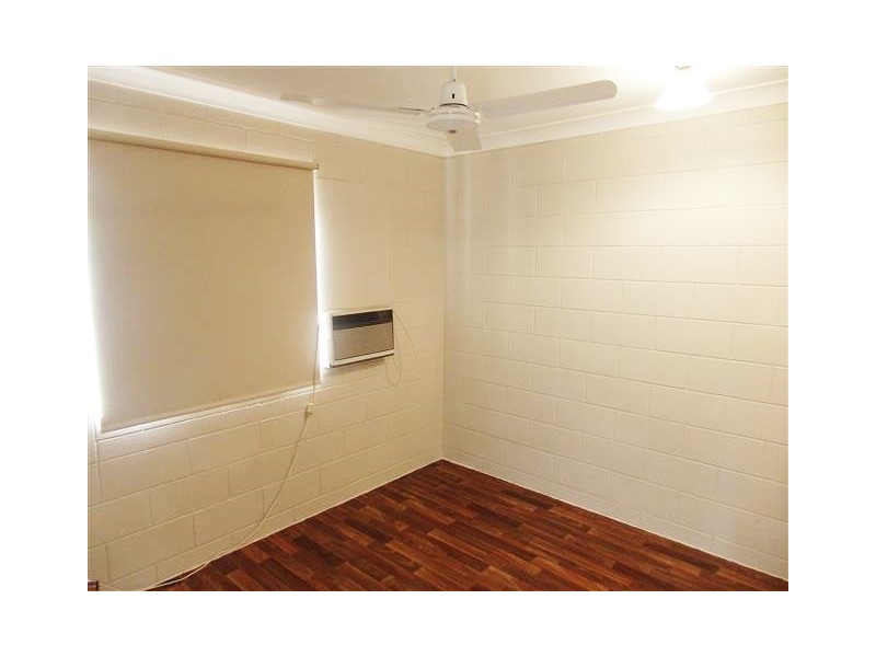 8 Carlo Court, Kelso QLD 4815