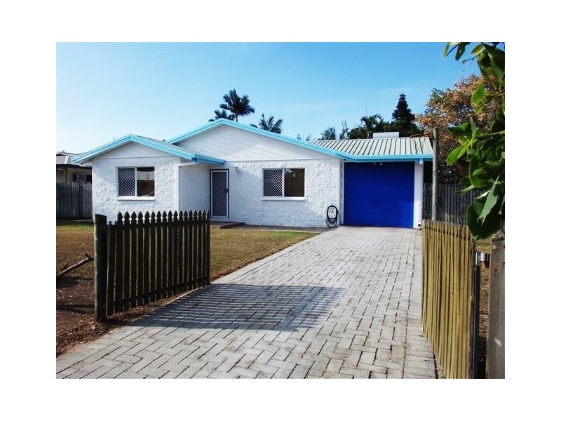 8 Carlo Court, Kelso QLD 4815