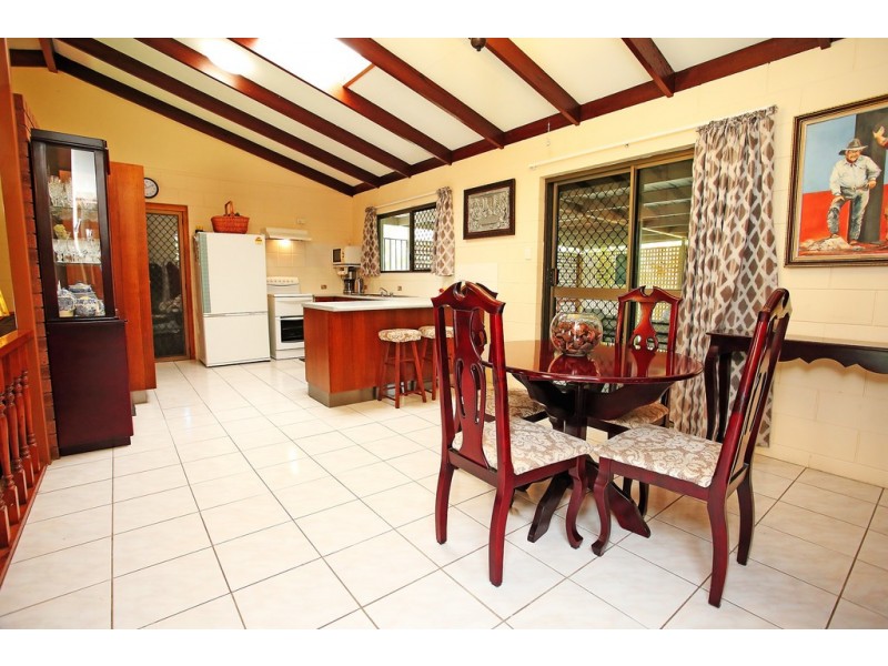 17 Chauncy Crescent, Douglas QLD 4814